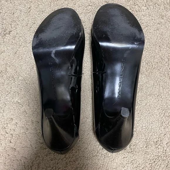 Bandolino Raina’s Women’s Peep Toe Platform Pump - Picture 5 of 5